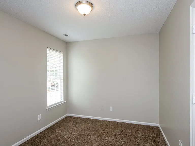 5906 Prestwick Ln — Photo 19