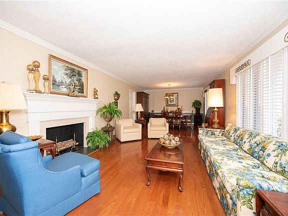 5th image of 4255 Briar Creek Rd