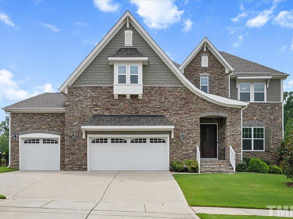 1st image of 558 White Oak Pond Rd