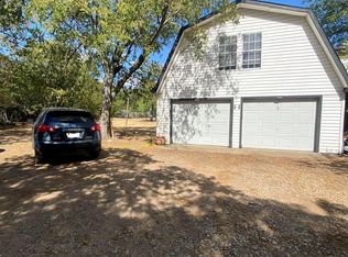 2913 Hunter St, Fort Worth, TX 76112