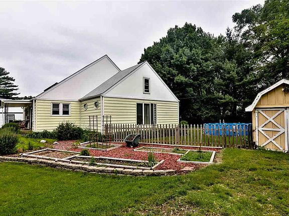 2nd image of 716 Wood Ave