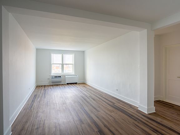 4th image of 20-16 Seagirt Blvd APT 6F