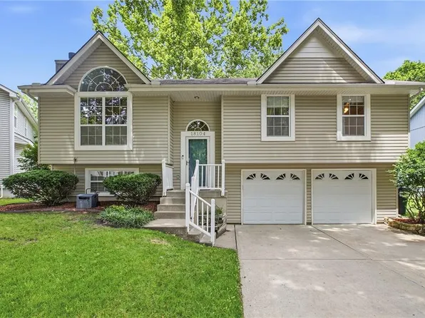 18104 E 31st Terrace Dr S, Independence, MO 64057