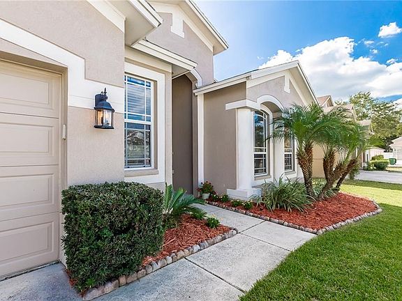 3rd image of 34428 Windknob Ct