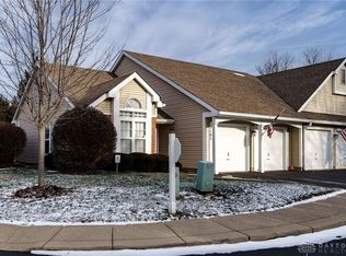 1105 Smugglers Way, Dayton, OH 45459