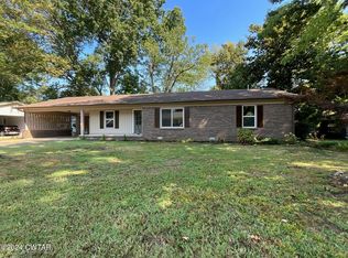 45 Woodmere Dr, Jackson, TN 38301