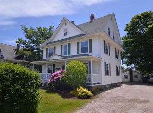 50 Narragansett Ave, Narragansett, RI 02882