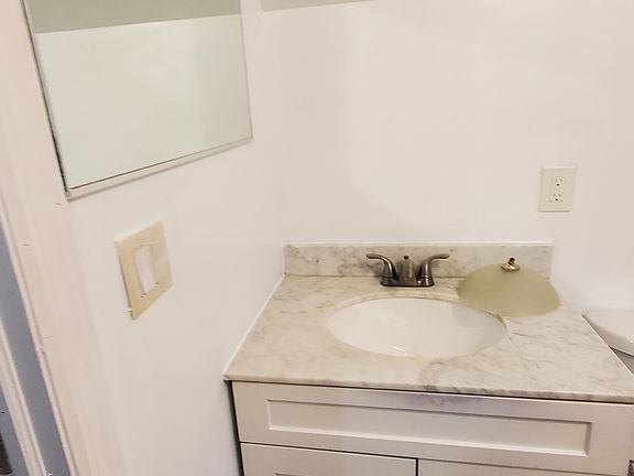 5th image of 269 S Fulton Ave APT 3