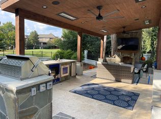 5200 Sunningdale Dr, Charlotte, NC 28277