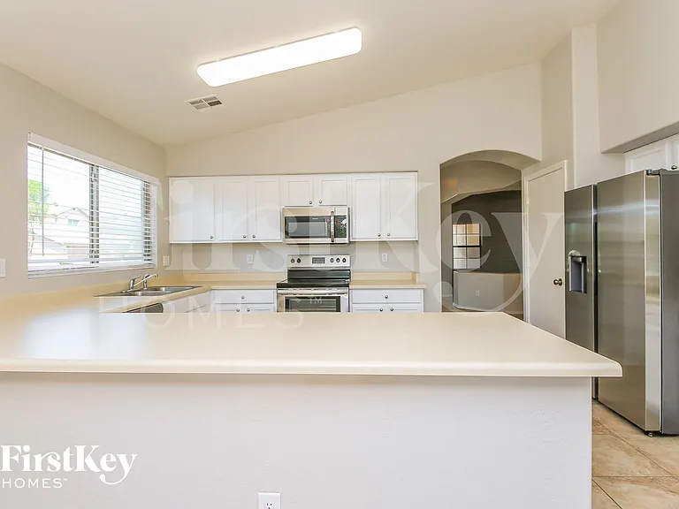 2647 W Canyon Way — Photo 8