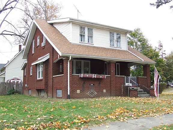 3rd image of 1396 Grant St