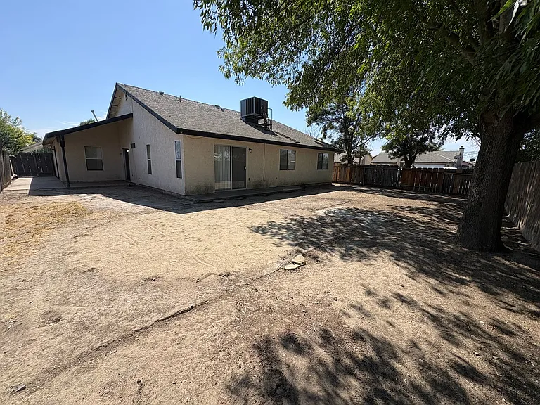 391 Trinity Ct — Photo 34