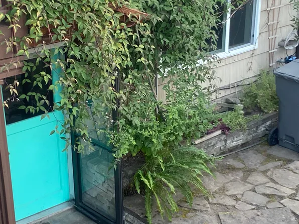 (undisclosed Address), Seattle, WA 98178