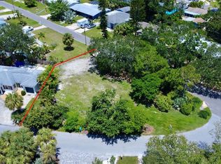 4725 Trade Winds Dr S LOT 8, Saint Petersburg, FL 33711