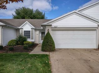 4217 Woodridge Dr, Sandusky, OH
