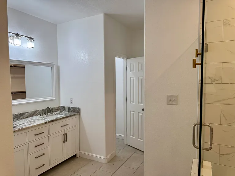 2817 Steepleridge Cir — Photo 12