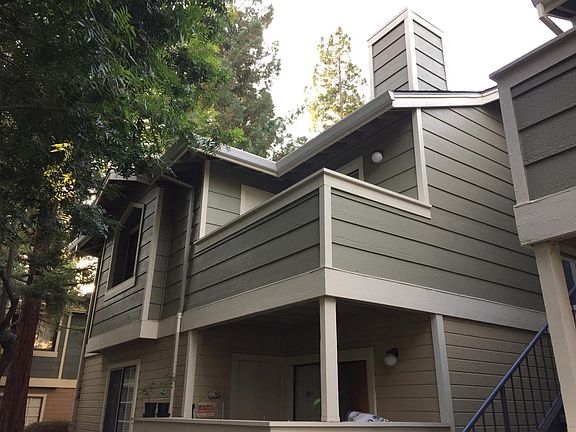 2nd image of 2721 Somerset Park Cir