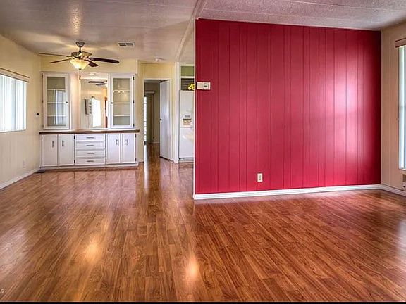 2nd image of 125 Charla Ct