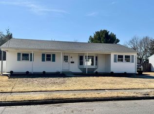 6 Colgate Rd, Somers Point, NJ 08244