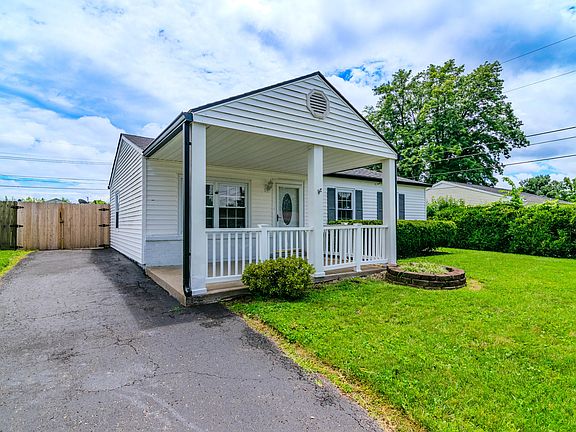 4th image of 2302 Nancy Ln