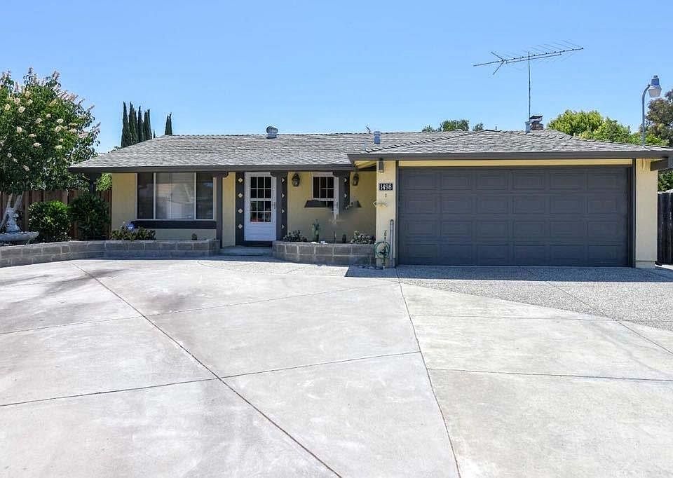1st image of 1498 Sleepy Meadow Ct