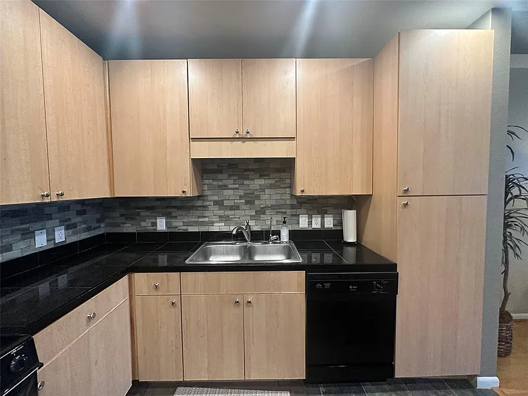 3505 Sage Rd #1107 — Photo 13