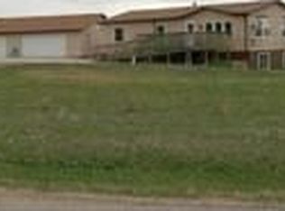 2628 Sussex Rd, Pierre, SD 57501
