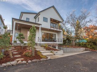 7471 SW 24th Ave, Portland, OR 97219