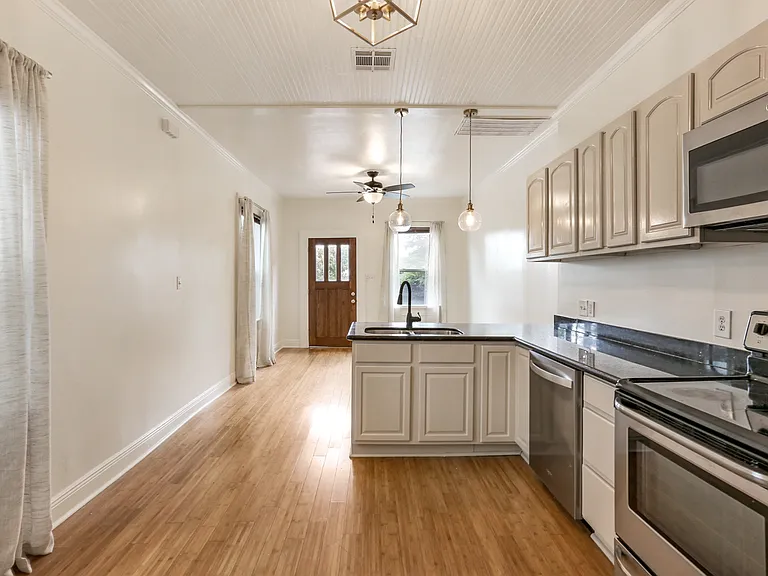 517 General Taylor St #1 — Photo 9