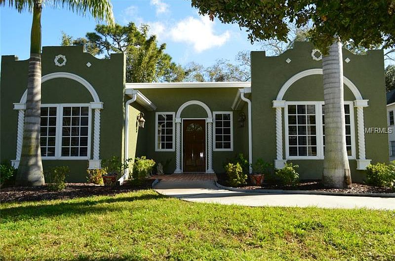 1st image of 3645 Almeria Ave