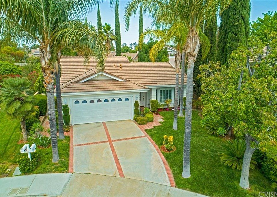 1st image of 27270 Blakely Pl