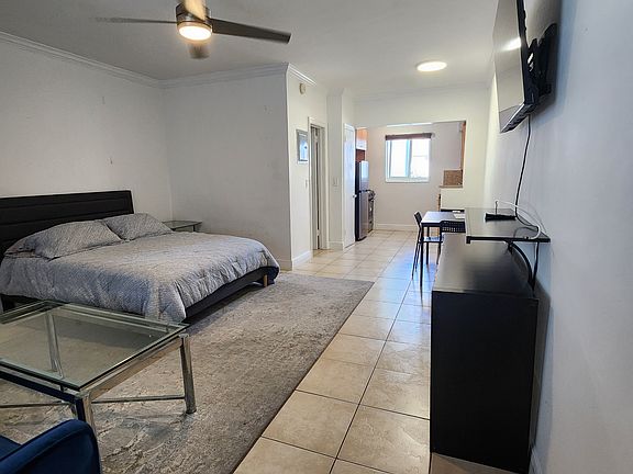2nd image of 6844 Abbott Ave