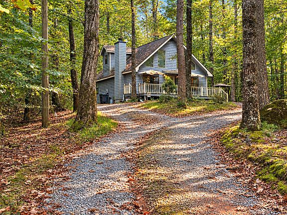 3rd image of 580 Riverwood Rd