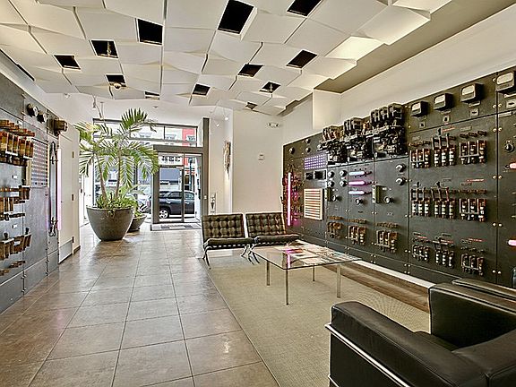 5th image of 334 Carondelet St APT 306