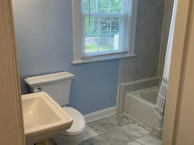 4605 Davidson Dr — Photo 10