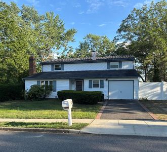 12 Executive Road, Selden, NY, 11784