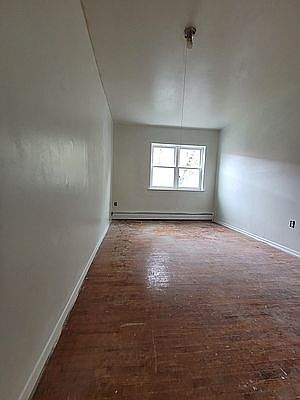 5th image of 1238 Fteley Ave #1