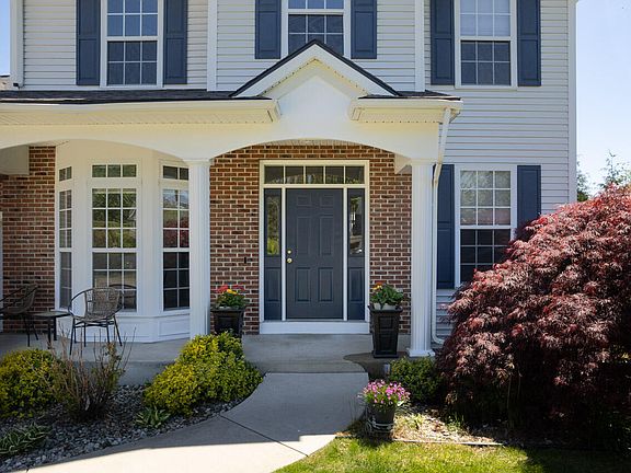 4th image of 3397 Hampstead Ct