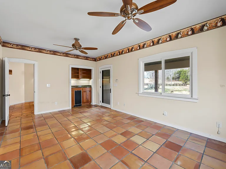 2223 Salem Rd — Photo 26
