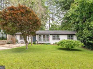 2572 Beverly Hills Dr, Atlanta, GA