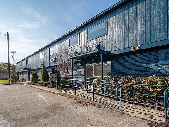 2nd image of 4007 Delaware Ave #206