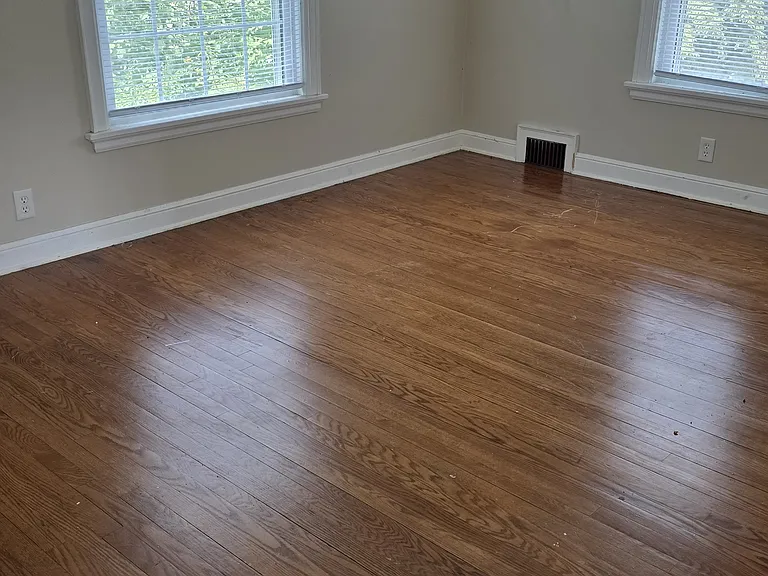 5572 N Bethmaur Ln — Photo 43