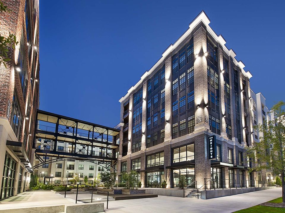 Building Photo 1