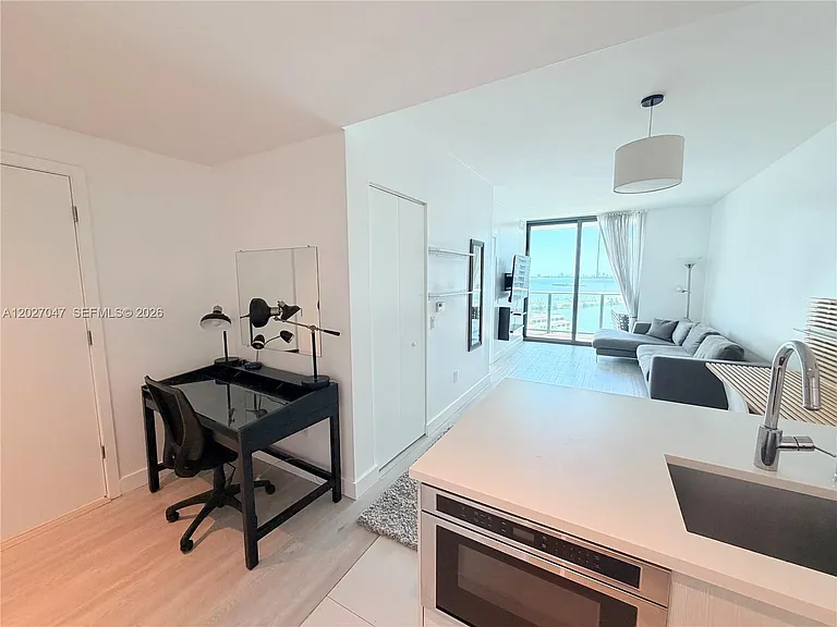 501 NE 31st St #1804 — Photo 7