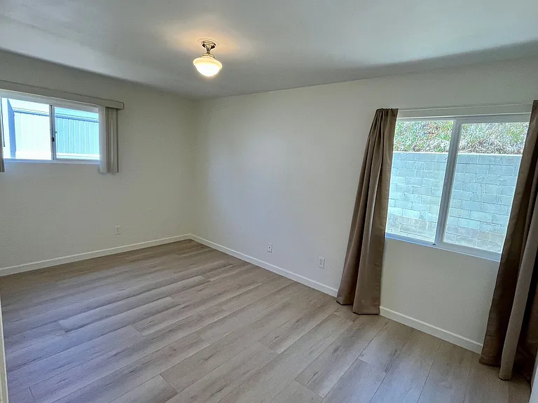 3159 Lloyd St — Photo 23