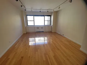 Rented by Yoram Adin, LREB