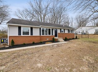 1204 McGavock Pl, Tullahoma, TN 37388