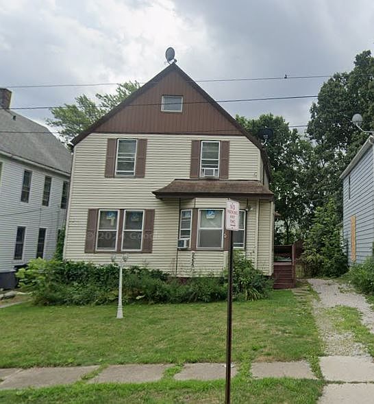 1st image of 9525 Macon Ave