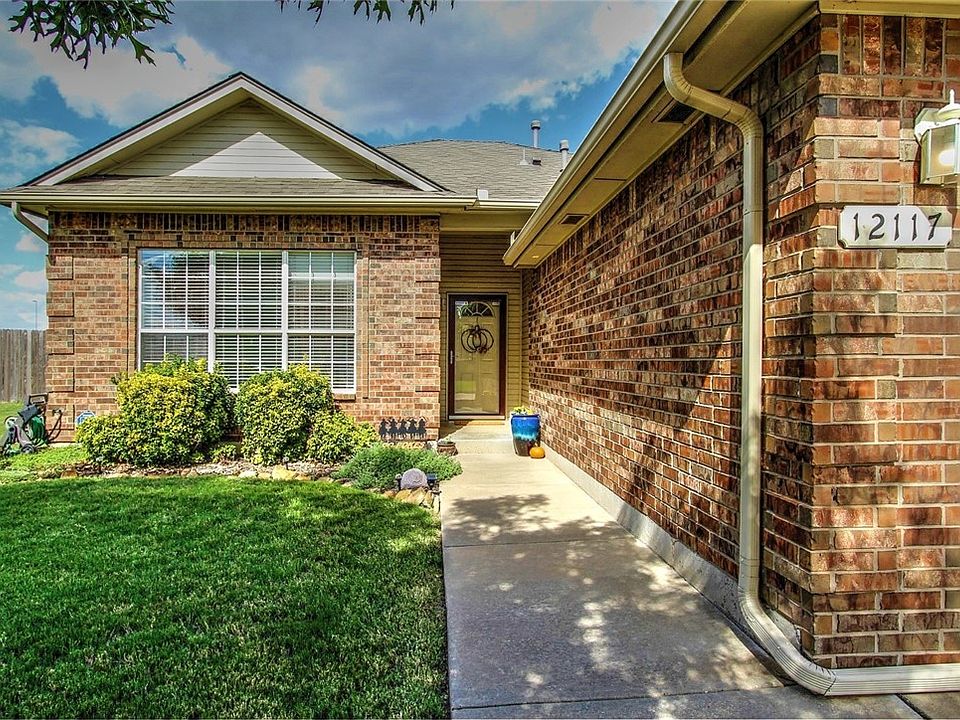 12117 NW 7th St, Yukon, OK 73099 Zillow