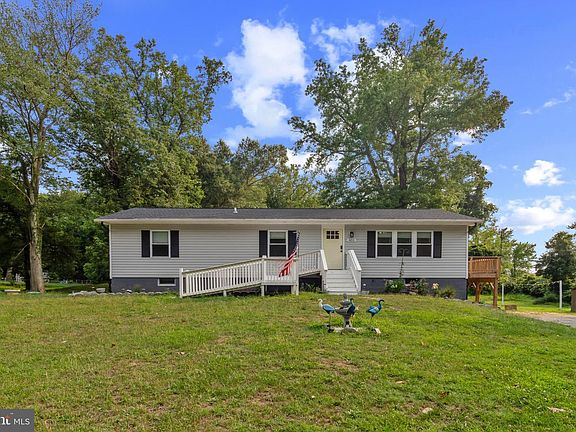 5th image of 4215 Piper Ln